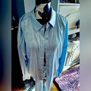 Suzy Shier silky blouse